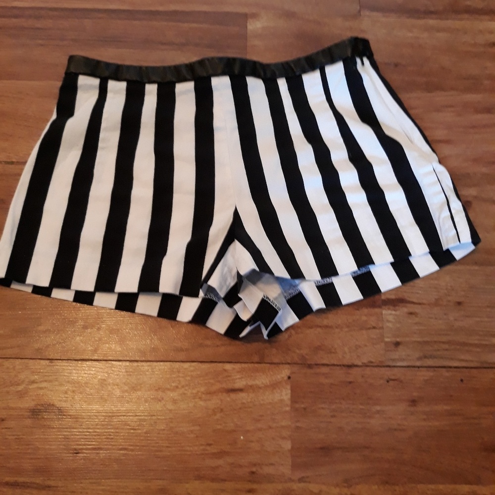 Forever 21 shorts